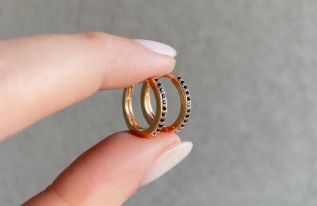 עגילי חישוק קטן שיבוץ גולד