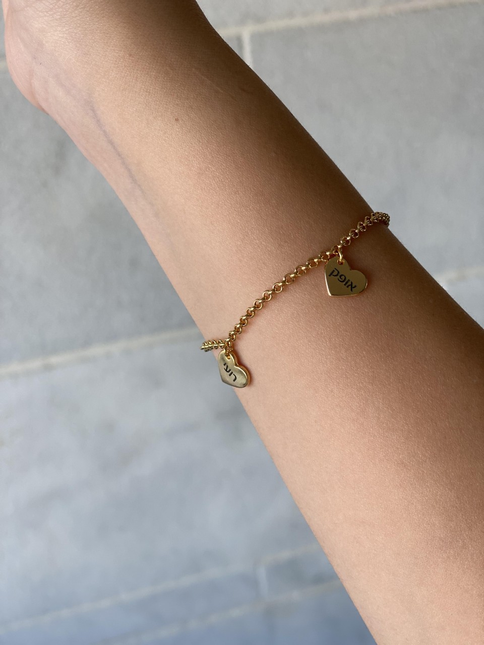  צמיד אהבה חריטות