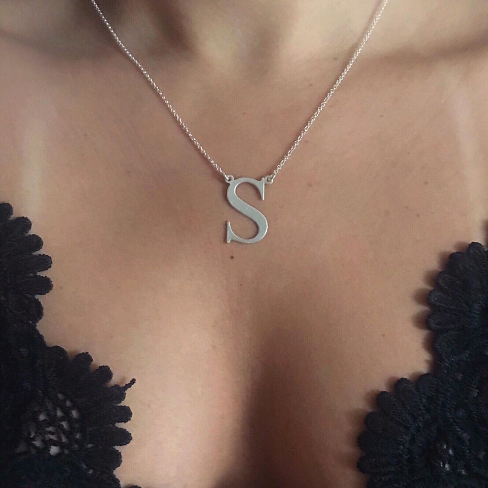 שרשרת אות גדולה