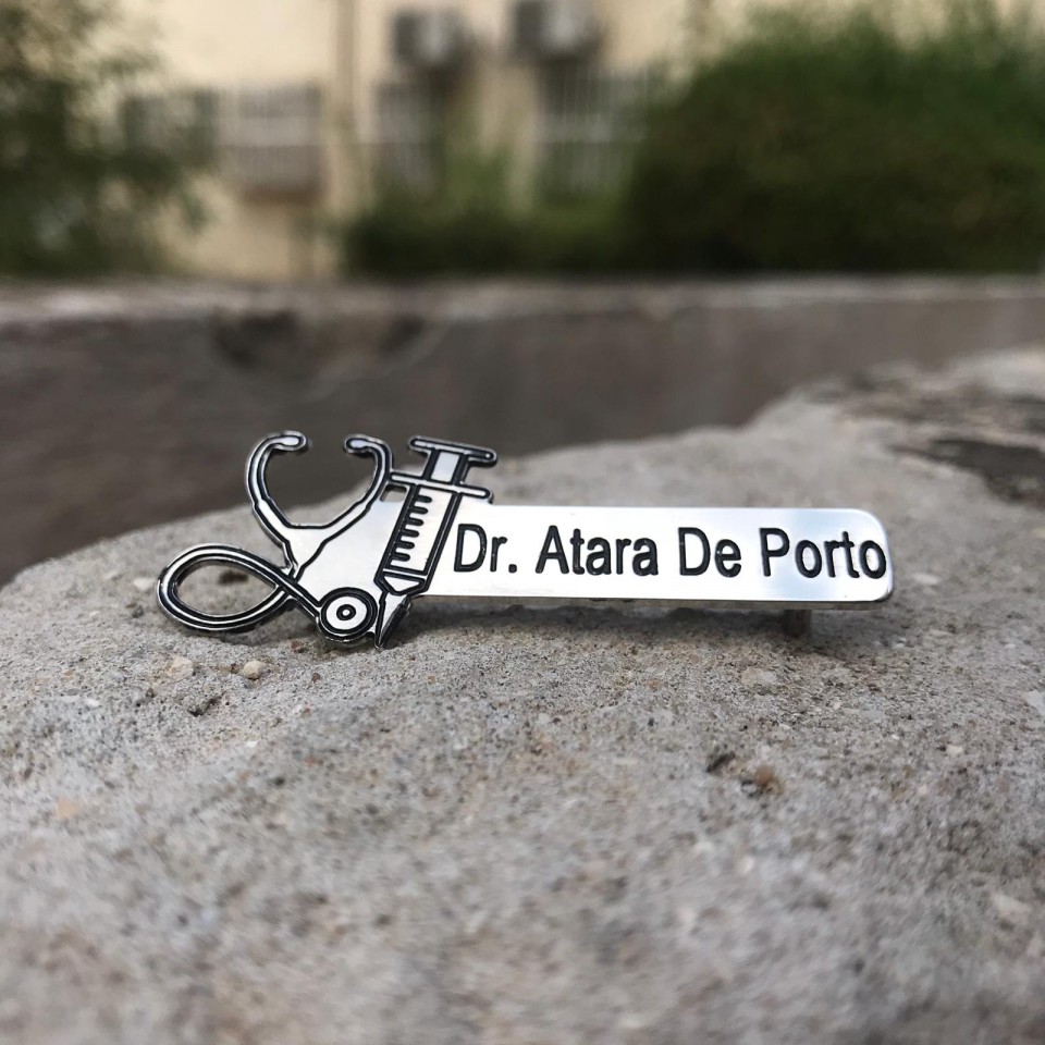 סיכת רופא מזרק