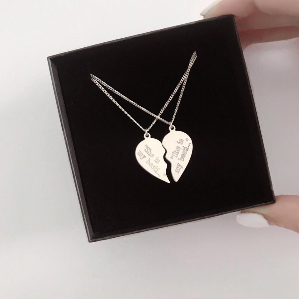  שרשרת חצי לב