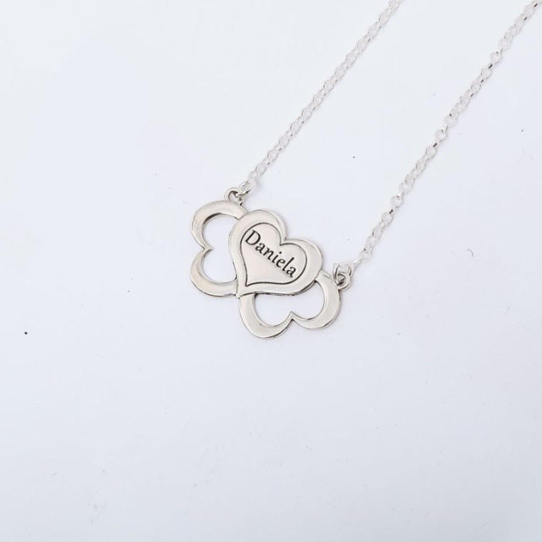 שרשרת טריו לבבות