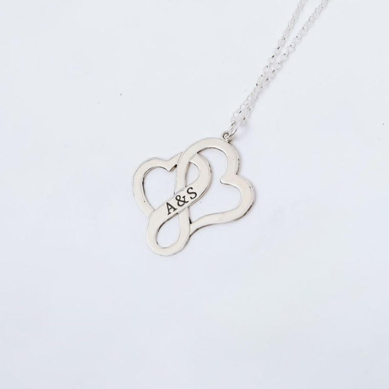 שרשרת אינסוף אהבה