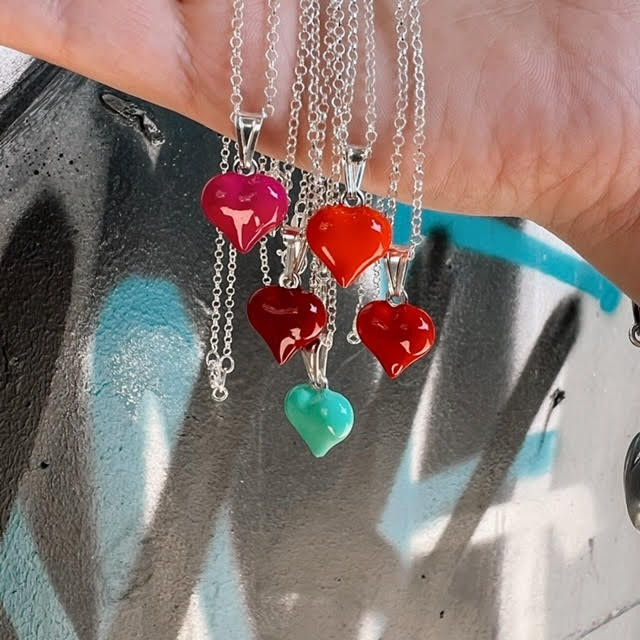 שרשרת לב צבעוני כסף