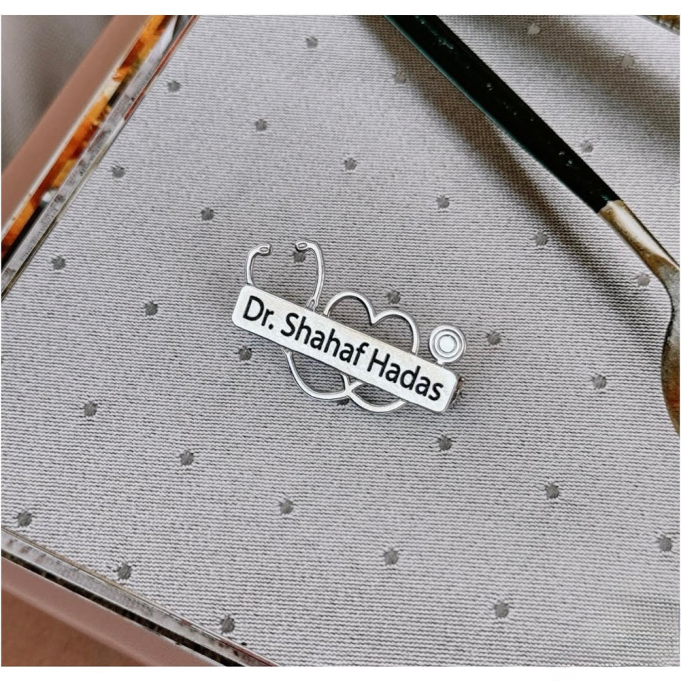 סיכת רופא סטטוסקופ לב