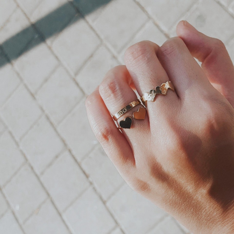 טבעת לבבות פתוחה